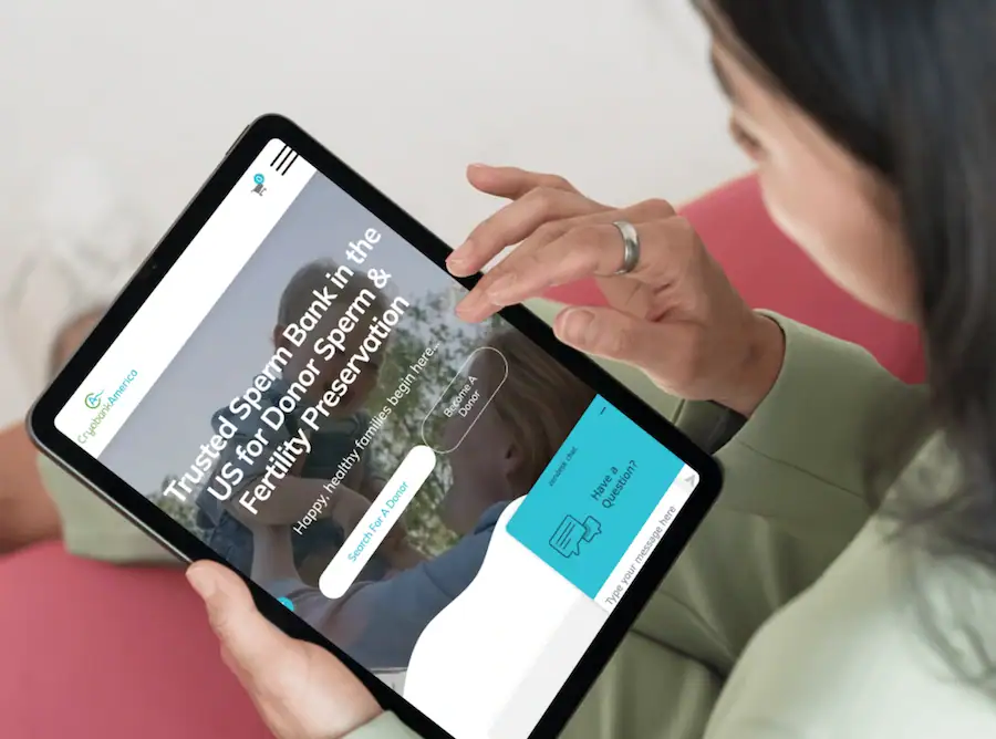 woman starting her donor search with cryobank america