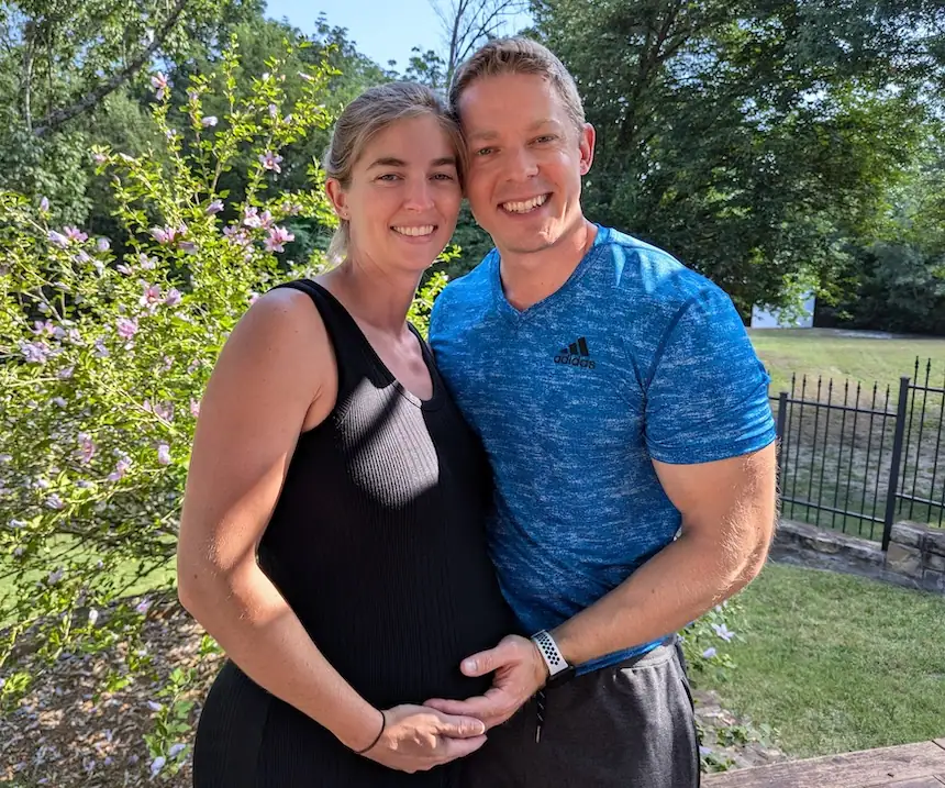 kristin and zach exton's pregnancy